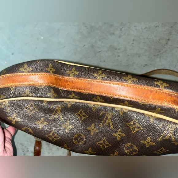 Pre-Loved Louis Vuitton Brown Monogram Shoulder Bag - Picture 9 of 9